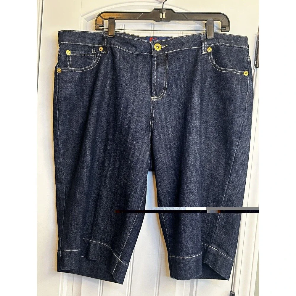 Wah Jeans Women’s 20W Dark Wash Denim Bermuda Shorts Gold Rhinestone Pockets XL